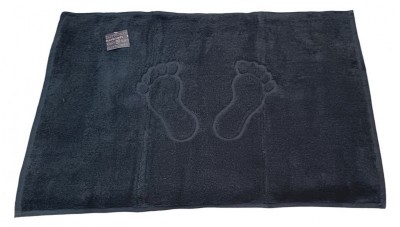 Black Bathmat Feet Design 